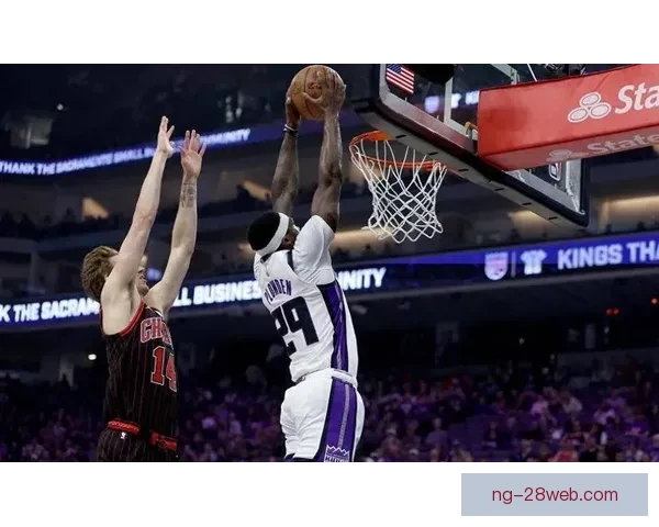 公牛大胜雄鹿塞克斯顿砍22分